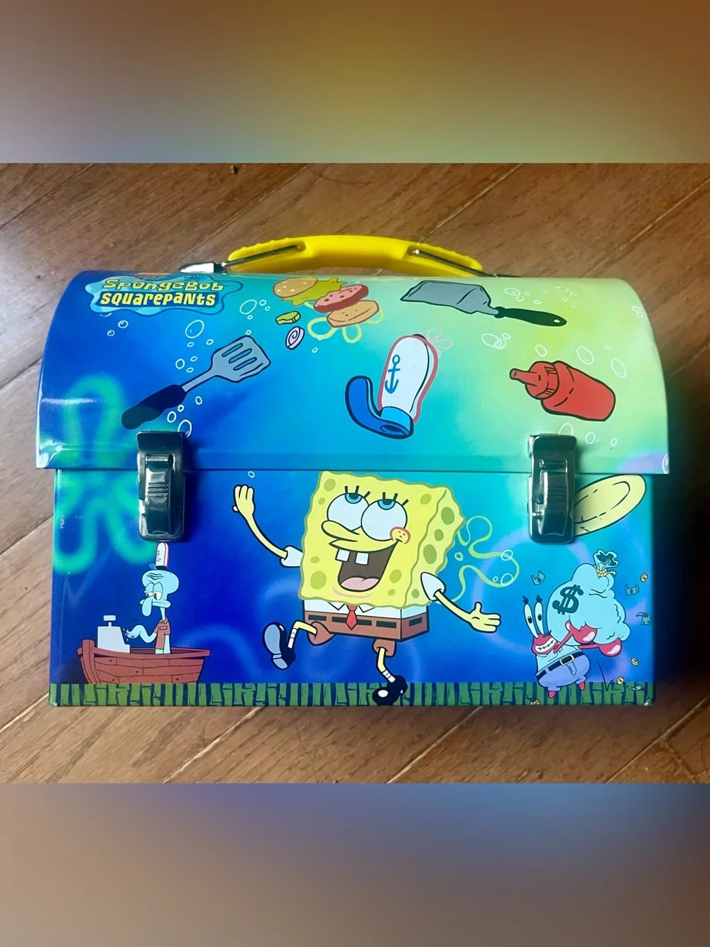 2001 Vintage SpongeBob SquarePants Tin Dome Lunch Box